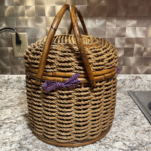 Woven Basket with Purple Lining & accent - Picture 4 of 16